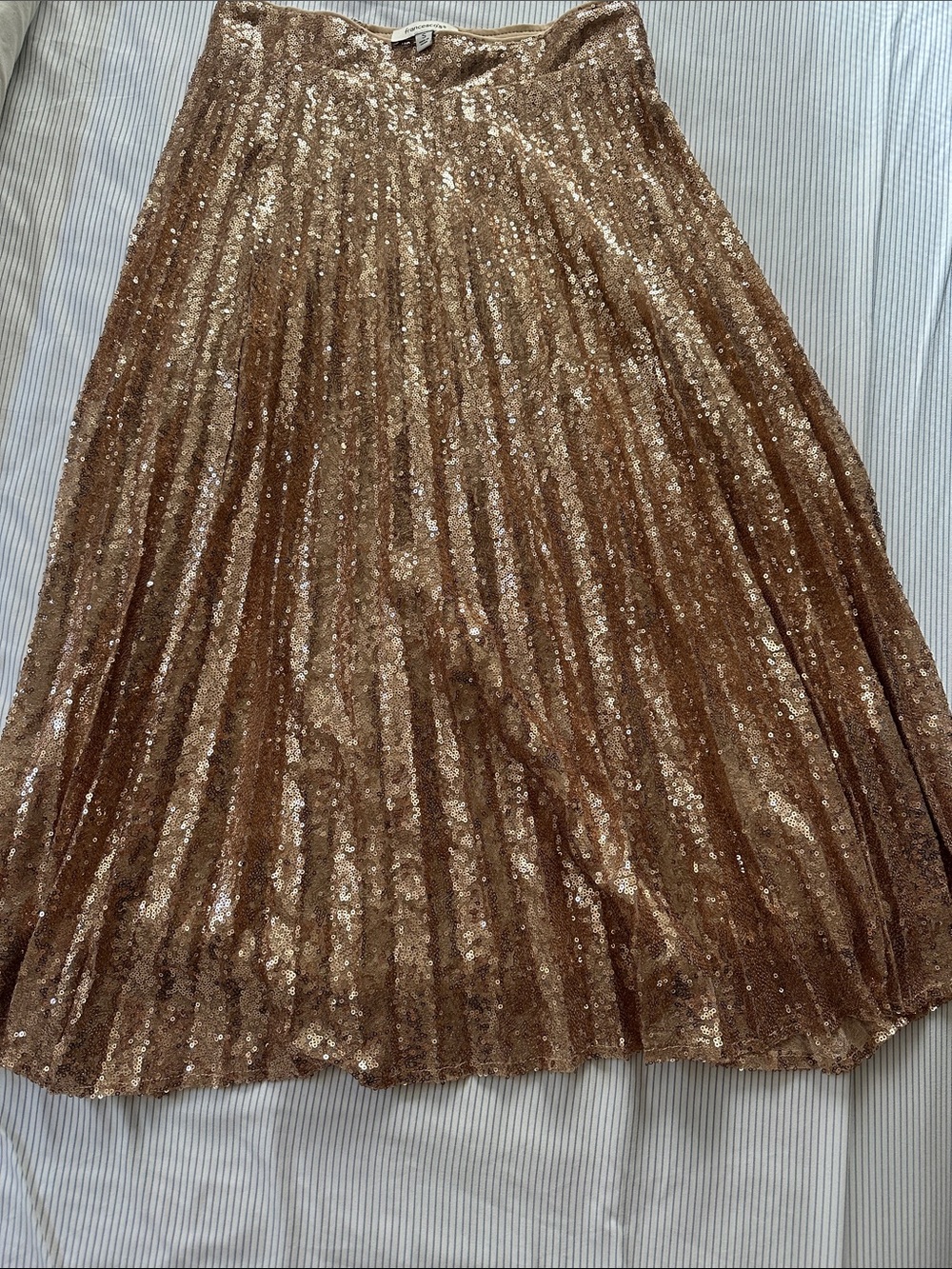 Pleated Sequin Midi Skirt - Gold